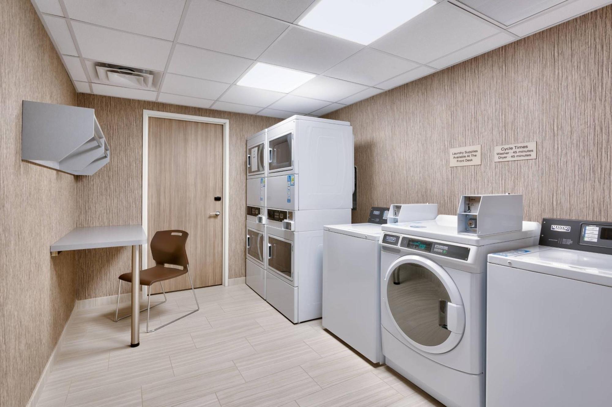 Springhill Suites By Marriott Colorado Springs North/Air Force Academy Екстериор снимка
