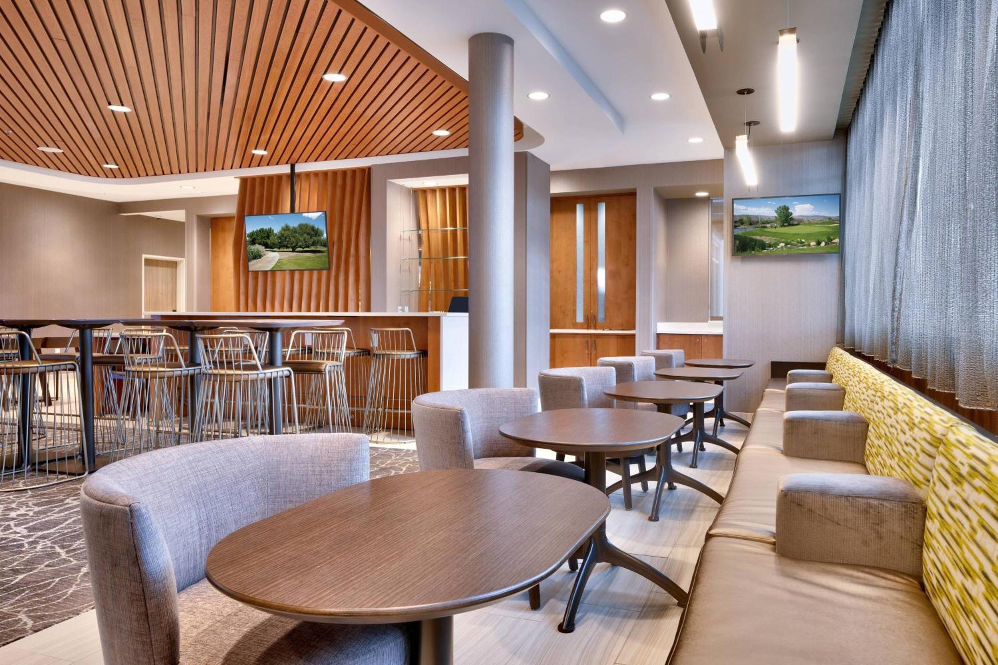 Springhill Suites By Marriott Colorado Springs North/Air Force Academy Екстериор снимка